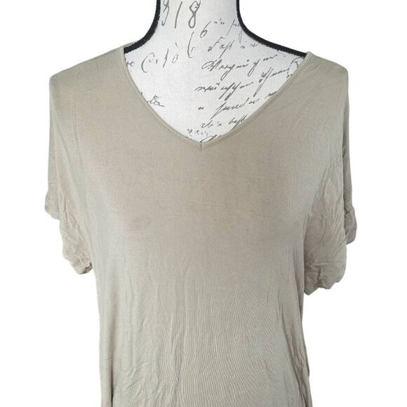 Nordstrom Ladies Size Medium Olive Green Buttery Soft V-Neck Shirt Dress - Picture 3 of 6